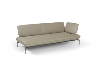 Todo ������� ���������� 3 ������ �������� ������� 220�� x 95�� x 80��