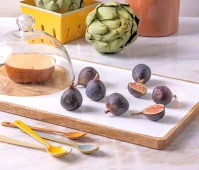 Madras ������������ ������� 45.75�� x 25.5�� x 14��