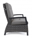  Briton   3  194.5 x 103 