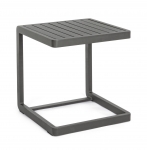  Konnor    40 . x 40 