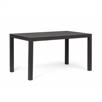 Hilde     140 . +70 . x 77 .