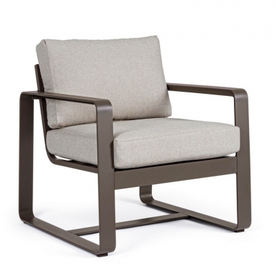 Merrigan    74 . x 78