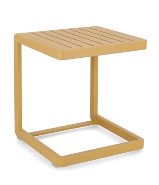 Konnor    40 x 45