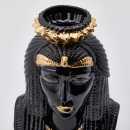     Cleopatra 38 