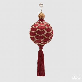     Burgundy     15   37 