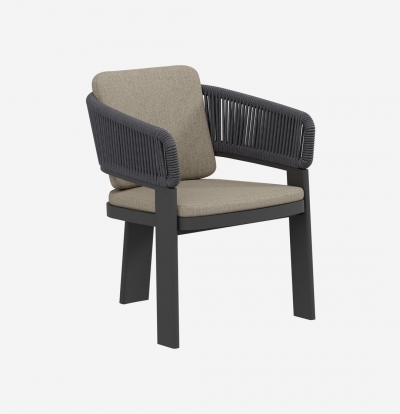 Cayenne ��������� ����������� ����� 65�� x 67�� x 77��