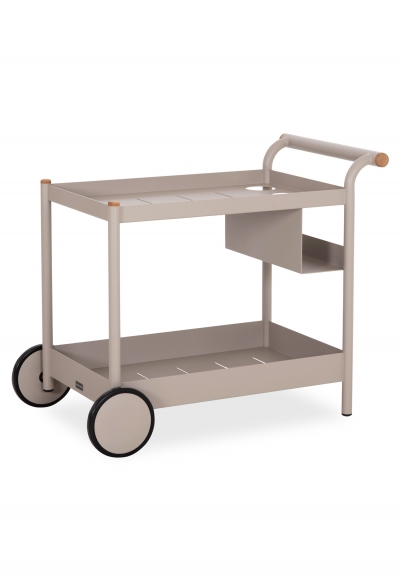 Malcolm ������ 98.2�� x 58�� x 81��